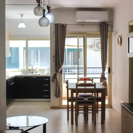 דירה 603 Balcony & Sunset *