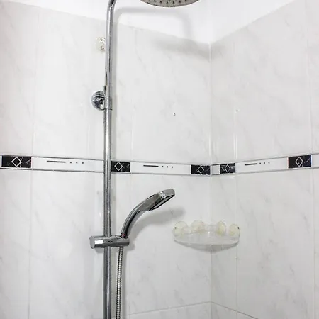 603 Balcony & Sunset Apartamento Golem (Tirana)