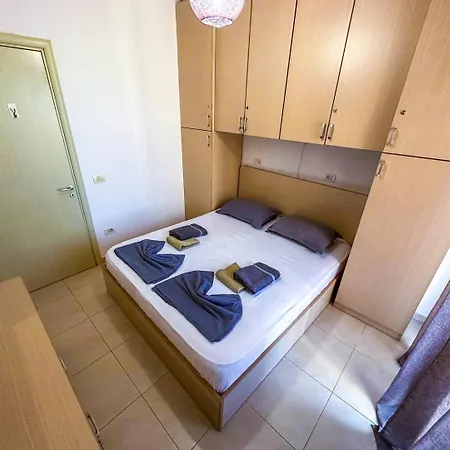 603 Balcony & Sunset Apartamento Golem (Tirana)